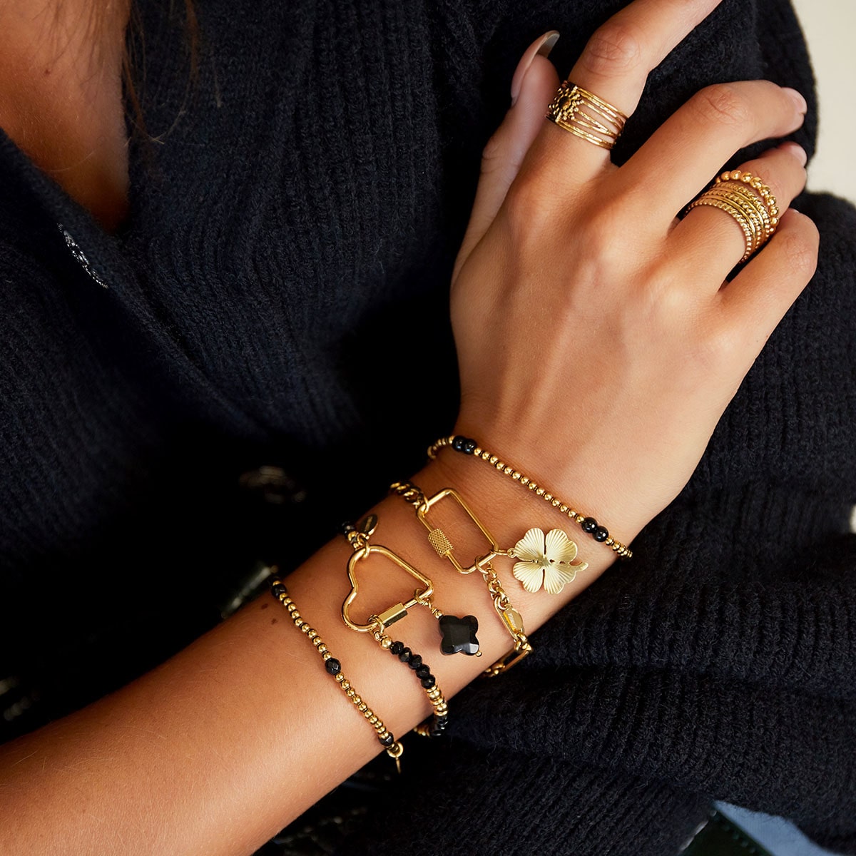 Armbanden set kralen met hart sluiting – Elena Mae Armbanden set kralen met hart sluiting – Elena Mae